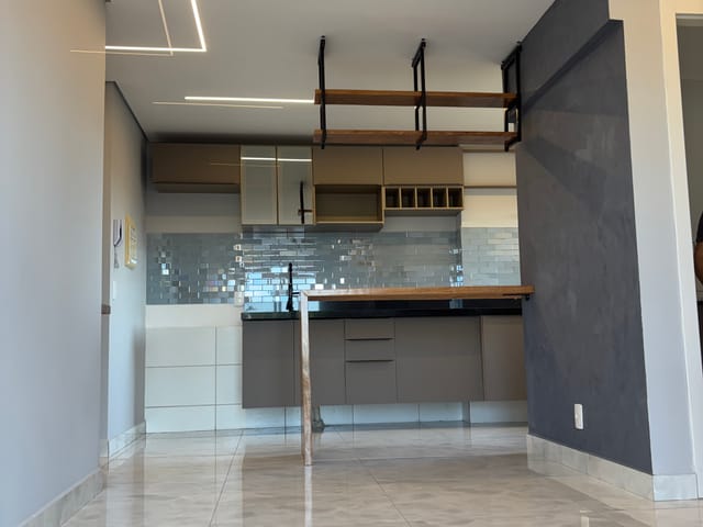 Apartamento com 56m² 2 quartos e 2 banheiros, à venda, no bairro Vila São Francisco em Hortolândia
