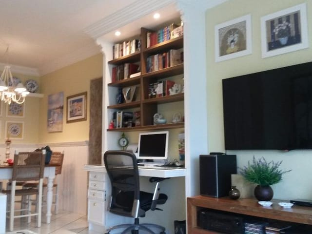 Foto do Apartamento - Lindo apartamento residencial, totalmente mobiliado,  à venda, Riviera de São Lourenço, Bertioga. | MOHALLEM e LOPES CORRETAGEM E ADMINISTRACAO DE IMOVEIS LTDA