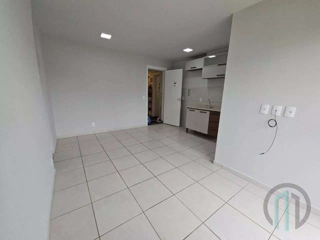 Apartamento 3 quartos e 1 banheiro, à venda, no bairro Centro em Cambé