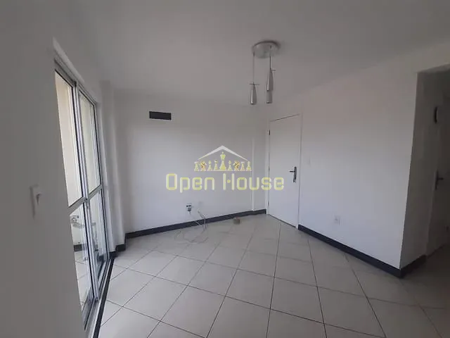 Apartamento com 90m² 3 quartos e 2 banheiros, à venda, no bairro Nossa Senhora das Graças em Volta Redonda