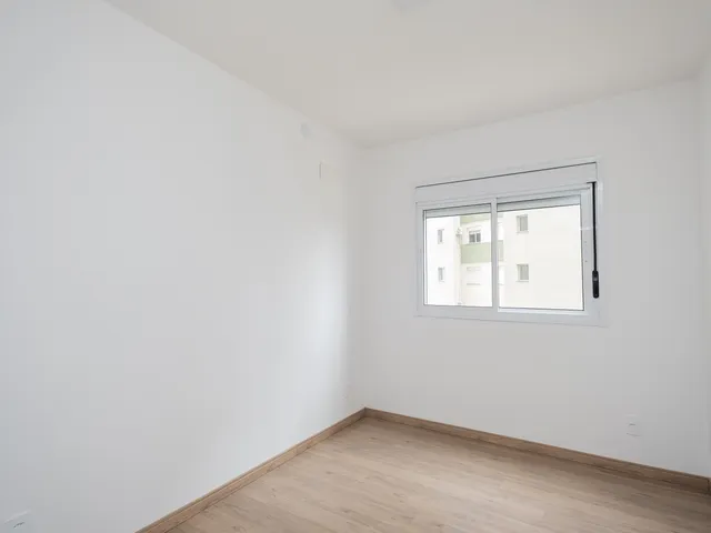 Apartamento com 62m² 2 quartos e 2 banheiros, à venda ou para alugar, no bairro Areal em Pelotas