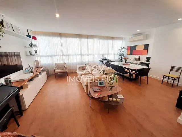 Apartamento com 135m² 3 quartos e 3 banheiros, à venda, no bairro Copacabana em Rio de Janeiro