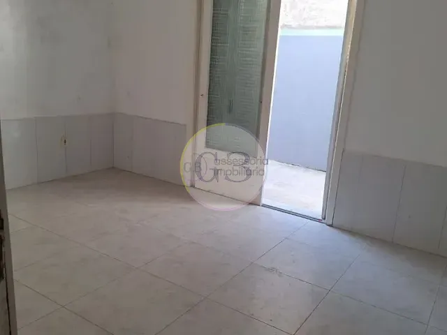 Apartamento 2 quartos e 2 banheiros, à venda ou para alugar, no bairro Centro em Rio Grande