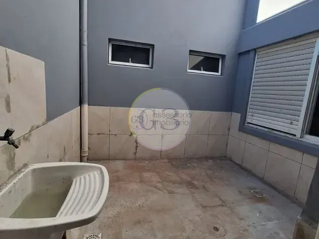 Apartamento 2 quartos e 2 banheiros, à venda ou para alugar, no bairro Centro em Rio Grande