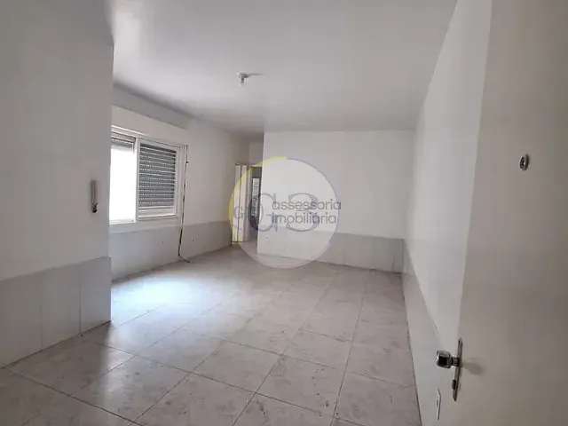Apartamento 2 quartos e 2 banheiros, à venda ou para alugar, no bairro Centro em Rio Grande