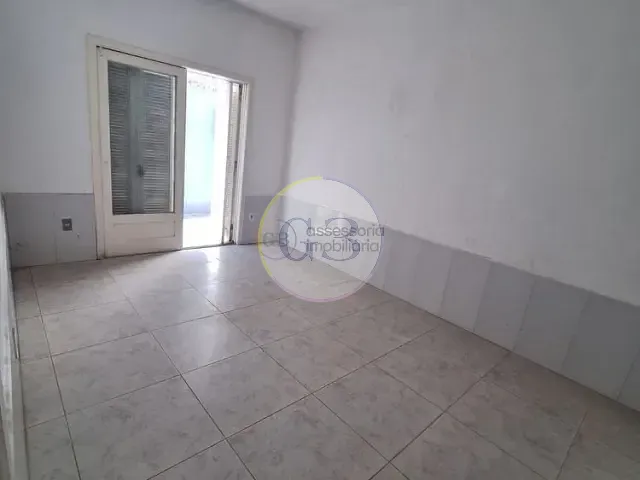 Apartamento 2 quartos e 2 banheiros, à venda ou para alugar, no bairro Centro em Rio Grande