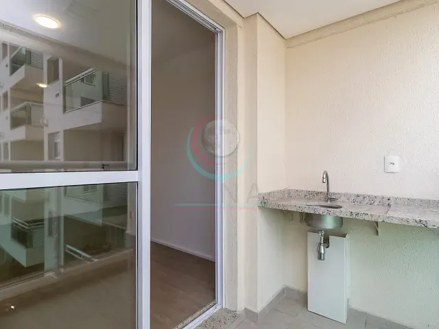 Apartamento 1 quarto e 1 banheiro, para alugar, no bairro Barra Funda em São Paulo