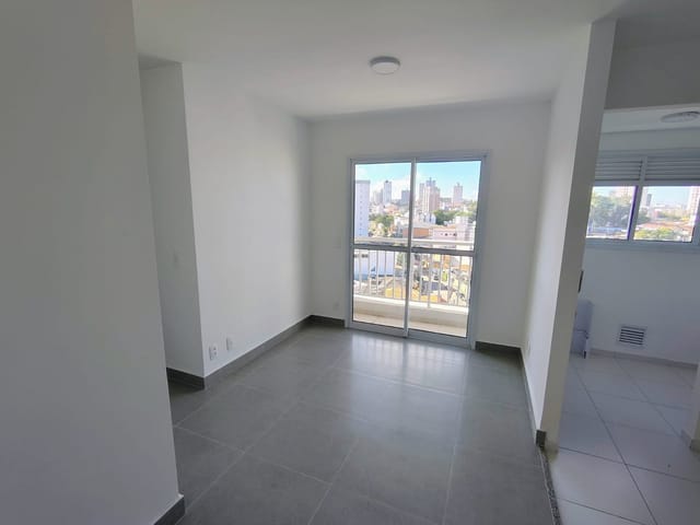 Apartamento 2 quartos e 2 banheiros, para alugar, no bairro Santa Teresinha em Santo André