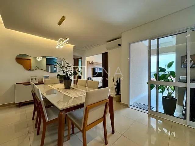 Apartamento 3 quartos e 2 banheiros, à venda, no bairro Jardim Petrópolis em São José dos Campos