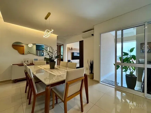 Apartamento 3 quartos e 2 banheiros, à venda, no bairro Jardim Petrópolis em São José dos Campos