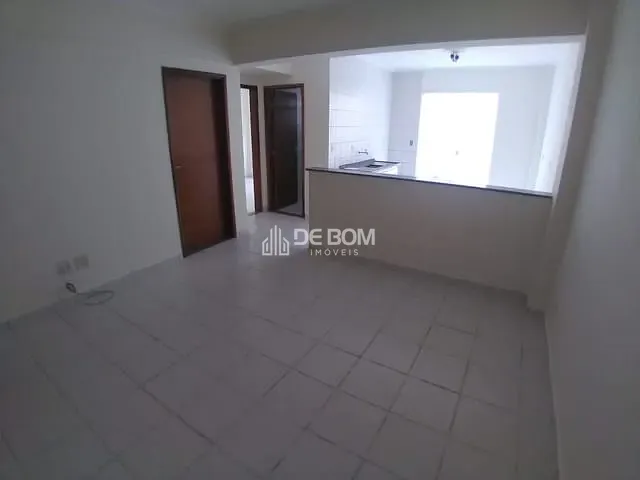 Apartamento 2 quartos e 1 banheiro, para alugar, no bairro Centro em Poços de Caldas
