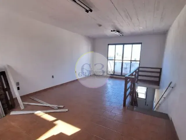 Apartamento 2 quartos e 3 banheiros, à venda ou para alugar, no bairro Centro em Rio Grande