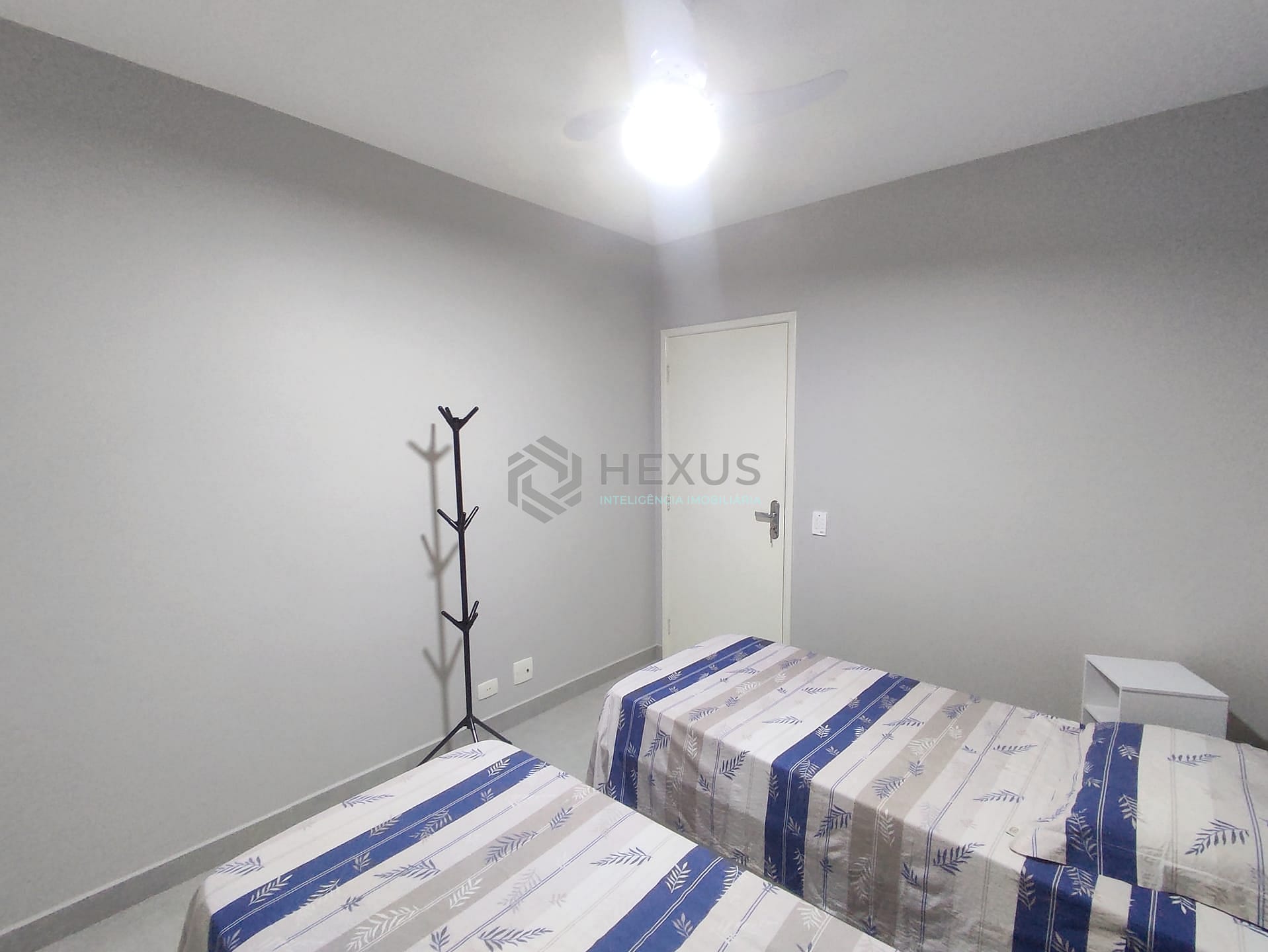 Apartamento à venda e aluguel com 2 quartos, 80m² - Foto 12