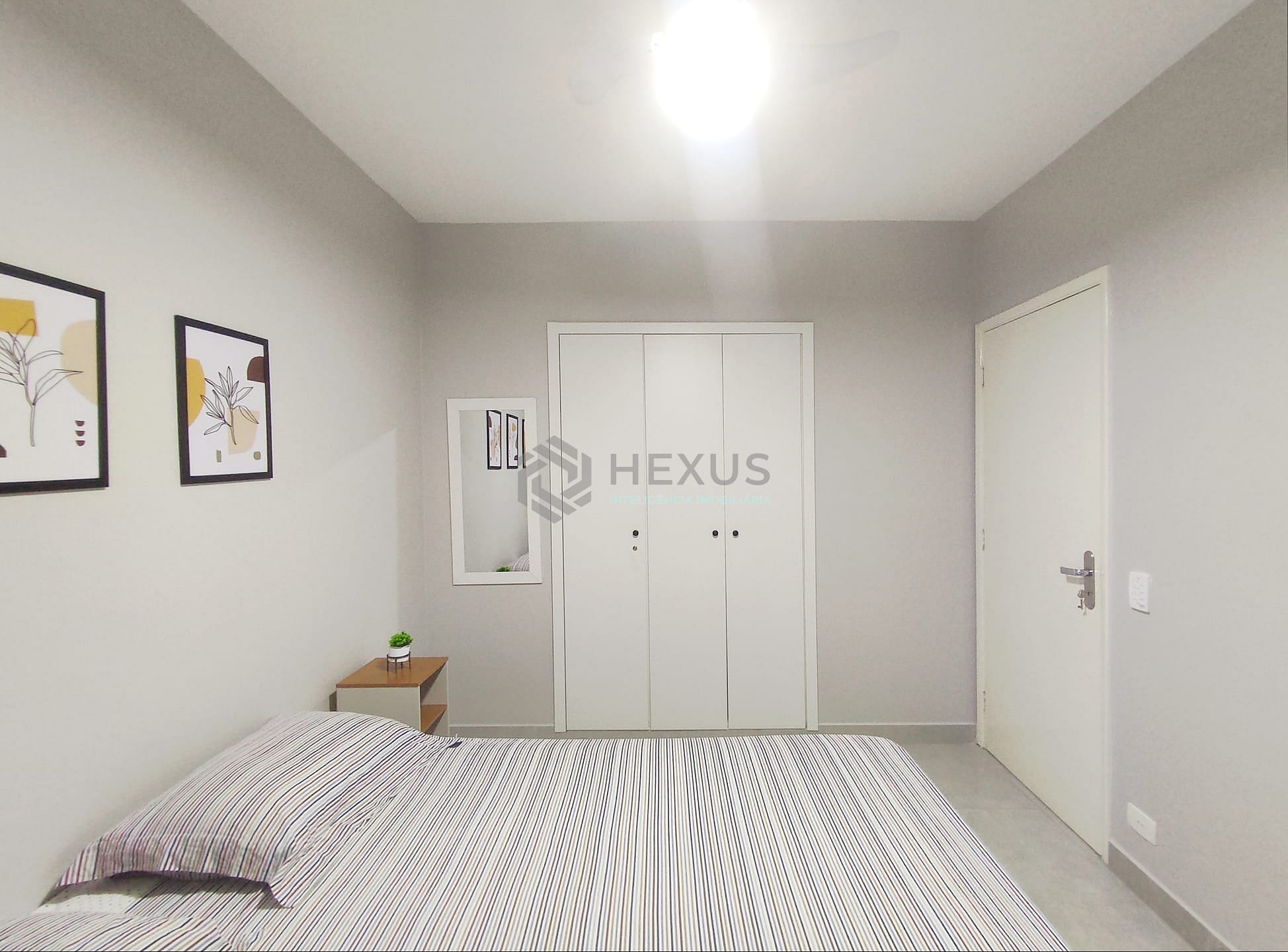 Apartamento à venda e aluguel com 2 quartos, 80m² - Foto 18