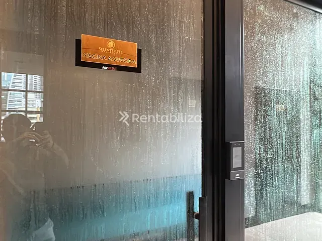 Apartamento 3 quartos e 1 banheiro, à venda, no bairro Meia Praia em Itapema