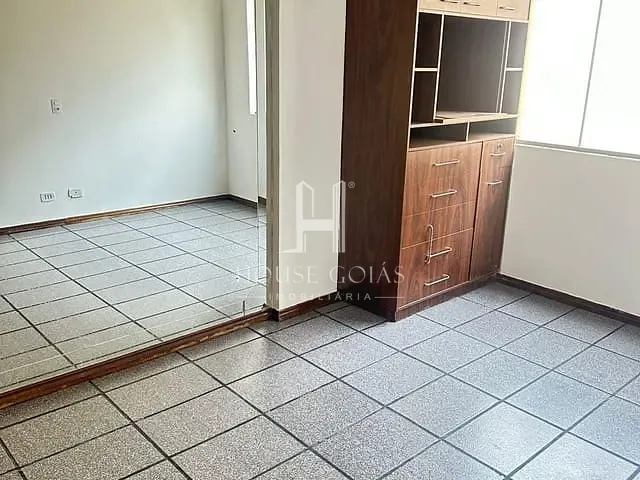 Apartamento com 194m² 4 quartos e 2 banheiros, à venda, no bairro Setor Central em Goiânia