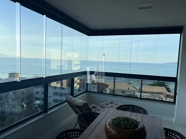 Apartamento 3 quartos e 3 banheiros, à venda, no bairro Perequê em Porto Belo