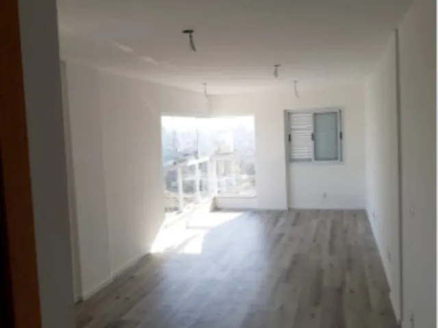 Apartamento 1 quarto e 1 banheiro, à venda, no bairro Vila Príncipe de Gales em Santo André