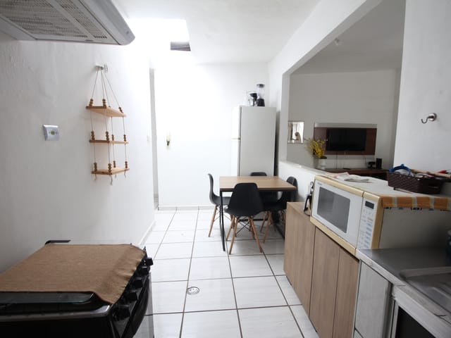 Apartamento com 64m² 3 quartos e 1 banheiro, para alugar, no bairro Centro em São João da Boa Vista