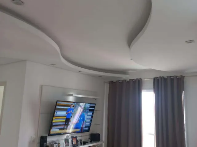 Apartamento 2 quartos e 2 banheiros, para alugar, no bairro Vila Mogilar em Mogi das Cruzes