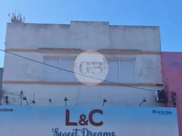 Apartamento 2 quartos e 1 banheiro, para alugar, no bairro Centro em Rio Grande