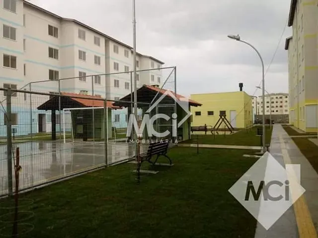 Apartamento 2 quartos e 1 banheiro, à venda, no bairro Areal em Pelotas