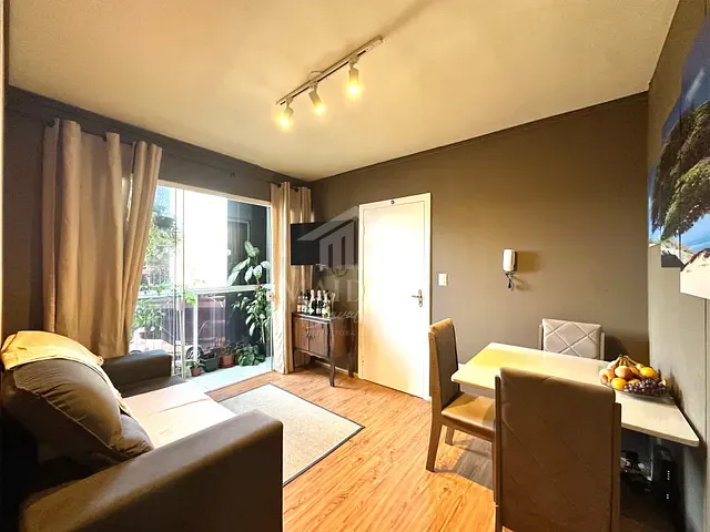 Apartamento com 73m² 2 quartos e 1 banheiro, à venda, no bairro Cidade Jardim em São José dos Pinhais