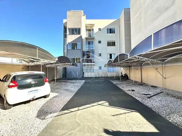 Apartamento com 73m² 2 quartos e 1 banheiro, à venda, no bairro Cidade Jardim em São José dos Pinhais
