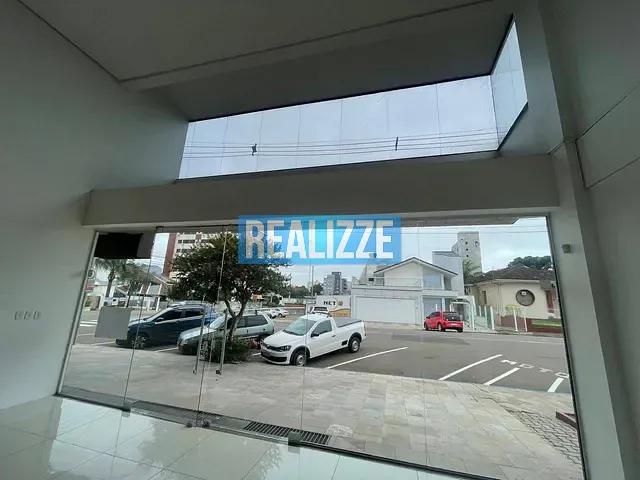 Sala para alugar, no bairro Centro em Marau