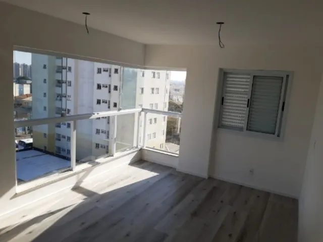 Apartamento 1 quarto e 1 banheiro, à venda, no bairro Vila Príncipe de Gales em Santo André