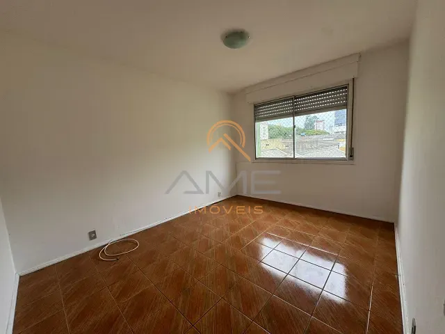 Apartamento 2 quartos e 1 banheiro, à venda ou para alugar, no bairro Centro em Pelotas