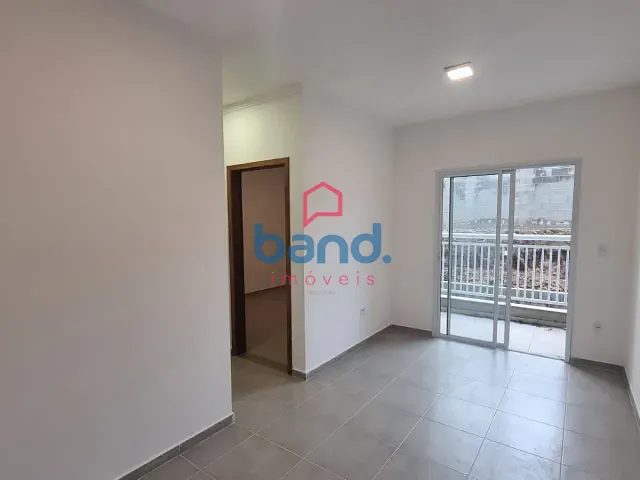 Apartamento com 60m² 2 quartos e 1 banheiro, para alugar, no bairro Centro em Porto Feliz