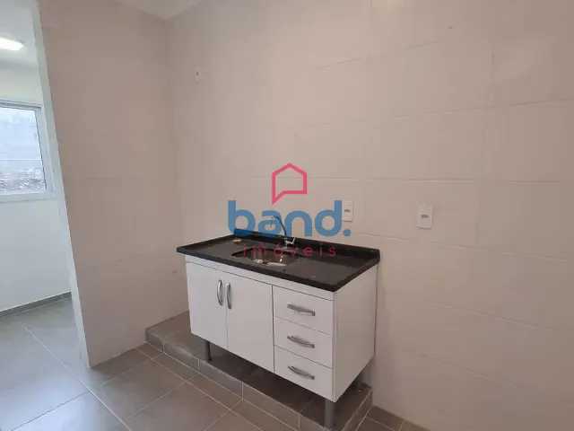 Apartamento com 60m² 2 quartos e 1 banheiro, para alugar, no bairro Centro em Porto Feliz