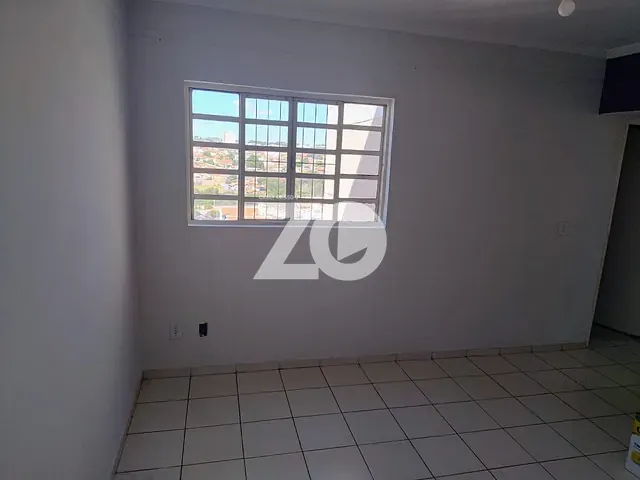 Apartamento 2 quartos e 1 banheiro, à venda, no bairro Vila Souto em Bauru