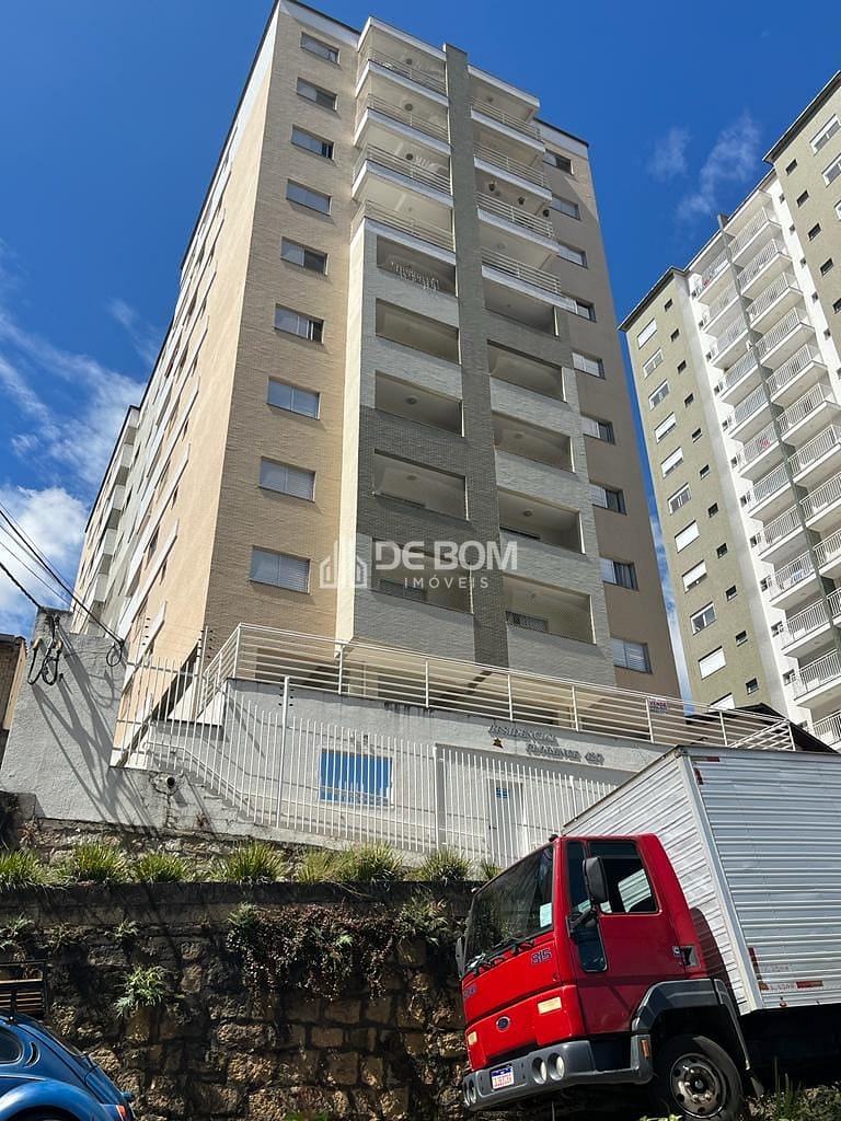 Apartamento para alugar com 3 quartos, 115m² - Foto 3