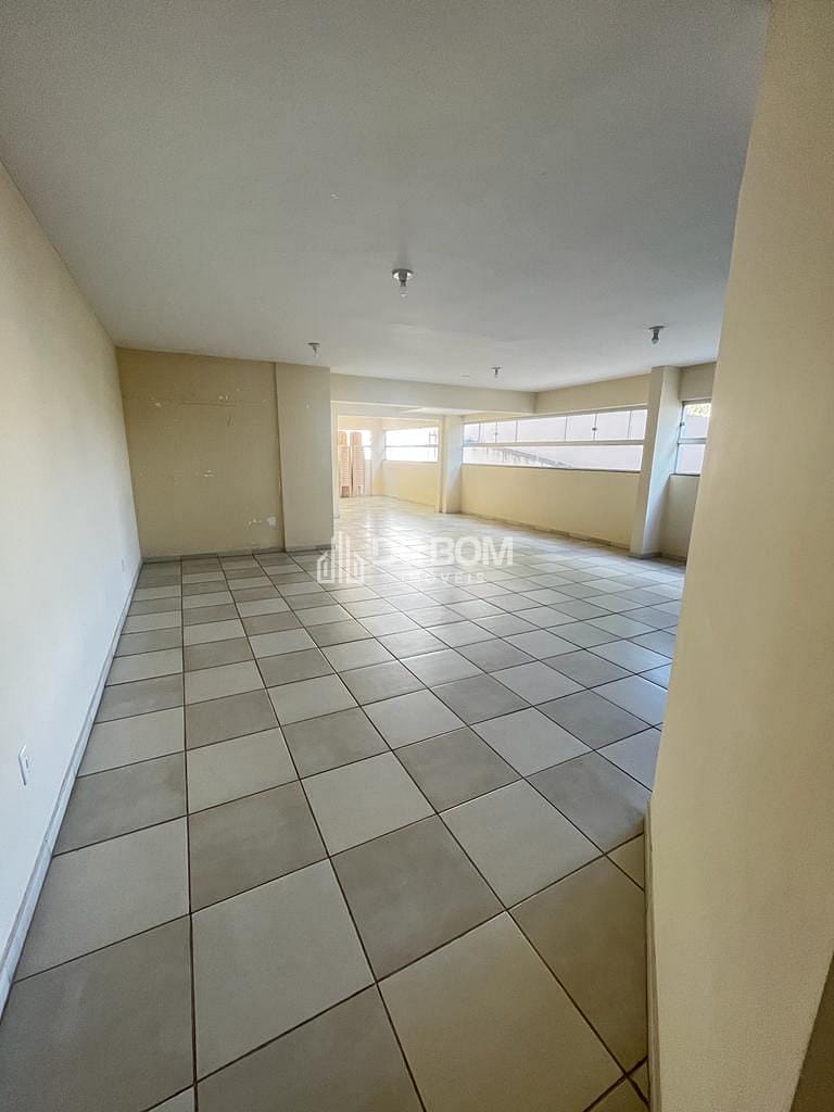 Apartamento para alugar com 3 quartos, 115m² - Foto 32