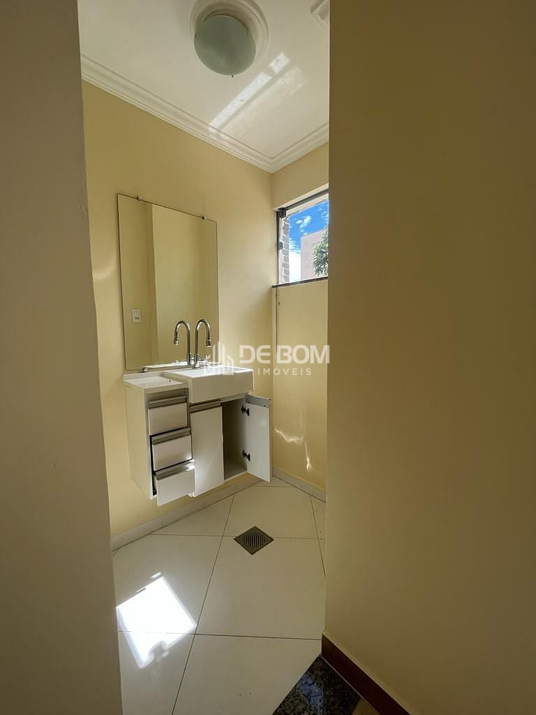 Apartamento para alugar com 3 quartos, 115m² - Foto 7