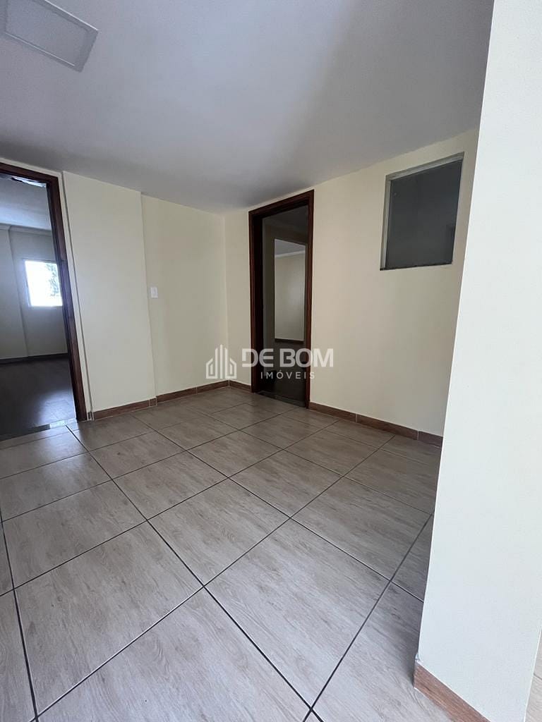 Apartamento para alugar com 3 quartos, 115m² - Foto 12