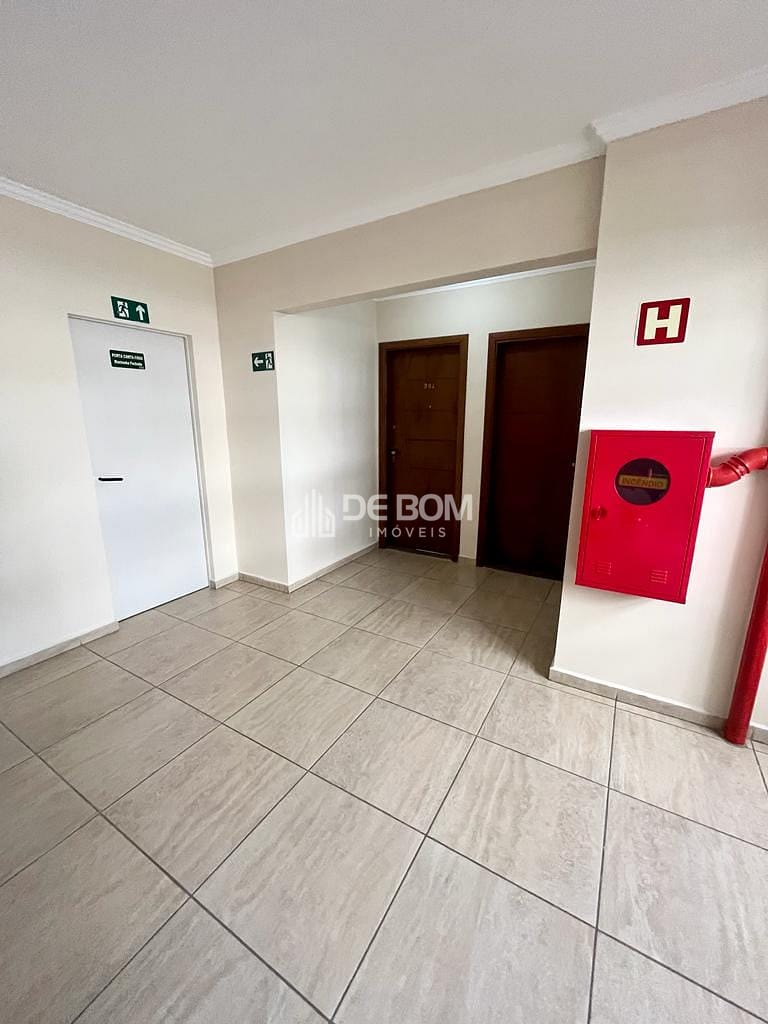Apartamento para alugar com 3 quartos, 115m² - Foto 28