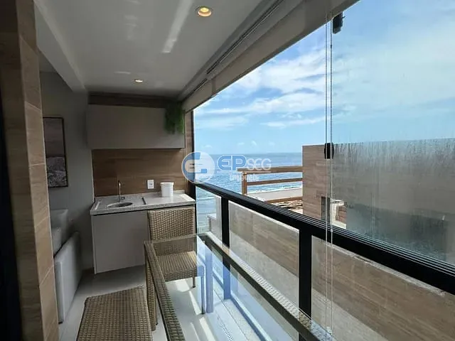 Apartamento 1 quarto e 1 banheiro, à venda, no bairro Barra em Salvador