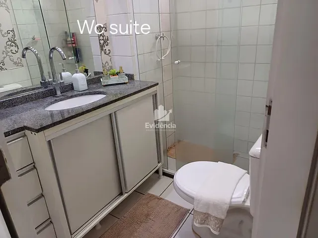 Apartamento com 136m² 3 quartos e 2 banheiros, à venda, no bairro Parque Jamaica em Londrina