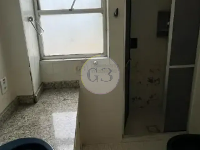 Apartamento 3 quartos e 3 banheiros, para alugar, no bairro Centro em Rio Grande