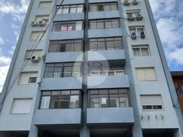 Apartamento 3 quartos e 3 banheiros, para alugar, no bairro Centro em Rio Grande
