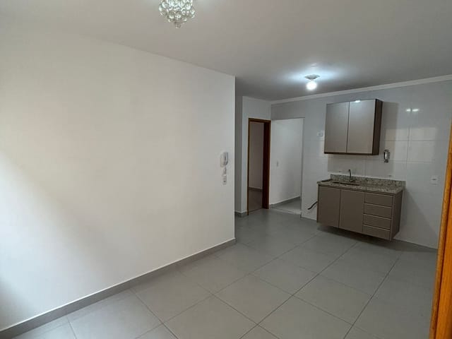 Apartamento 2 quartos e 1 banheiro, para alugar, no bairro Vila Isolina Mazzei em São Paulo