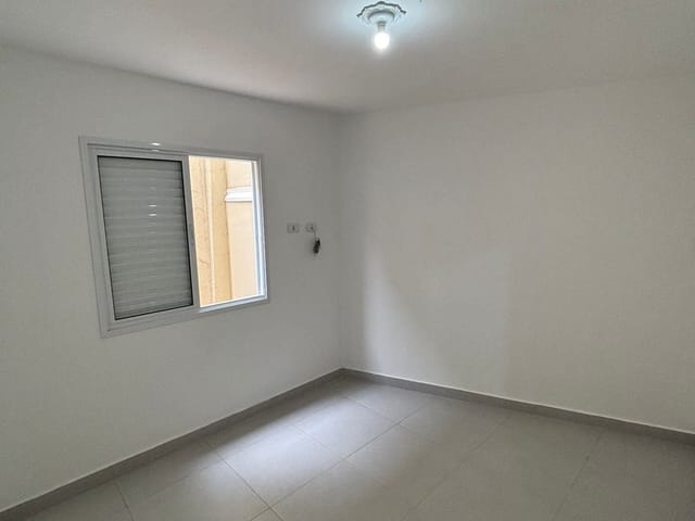 Apartamento 2 quartos e 1 banheiro, para alugar, no bairro Vila Isolina Mazzei em São Paulo