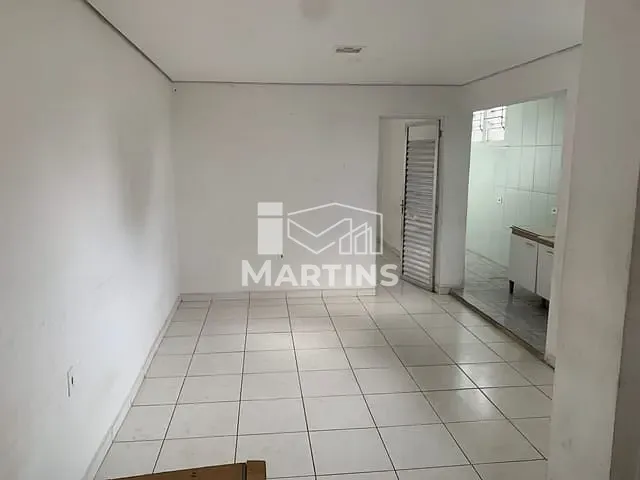 Apartamento 1 quarto e 1 banheiro, para alugar, no bairro Jardim Catanduva em São Paulo
