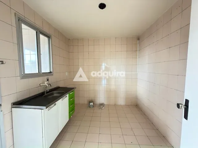 Apartamento 2 quartos e 2 banheiros, para alugar, no bairro Centro em Ponta Grossa