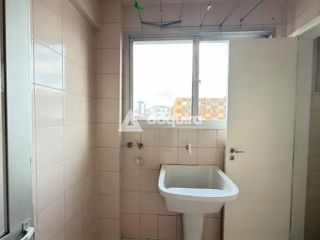 Apartamento 2 quartos e 2 banheiros, para alugar, no bairro Centro em Ponta Grossa