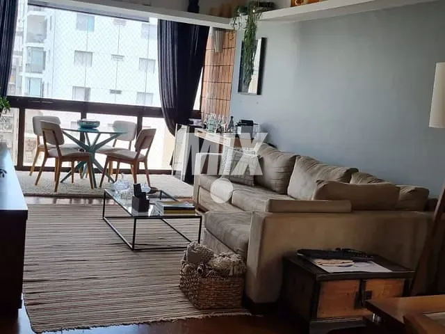 Apartamento 3 quartos e 2 banheiros, à venda, no bairro Vila Uberabinha em São Paulo