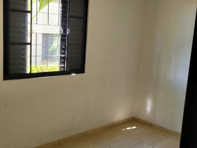 Apartamento 2 quartos e 1 banheiro, para alugar, no bairro Jardim Ana Eliza em Cambé